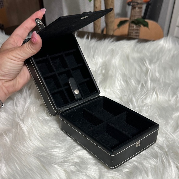 Sleek Black Leather Jewelry Box - Picture 3 of 3